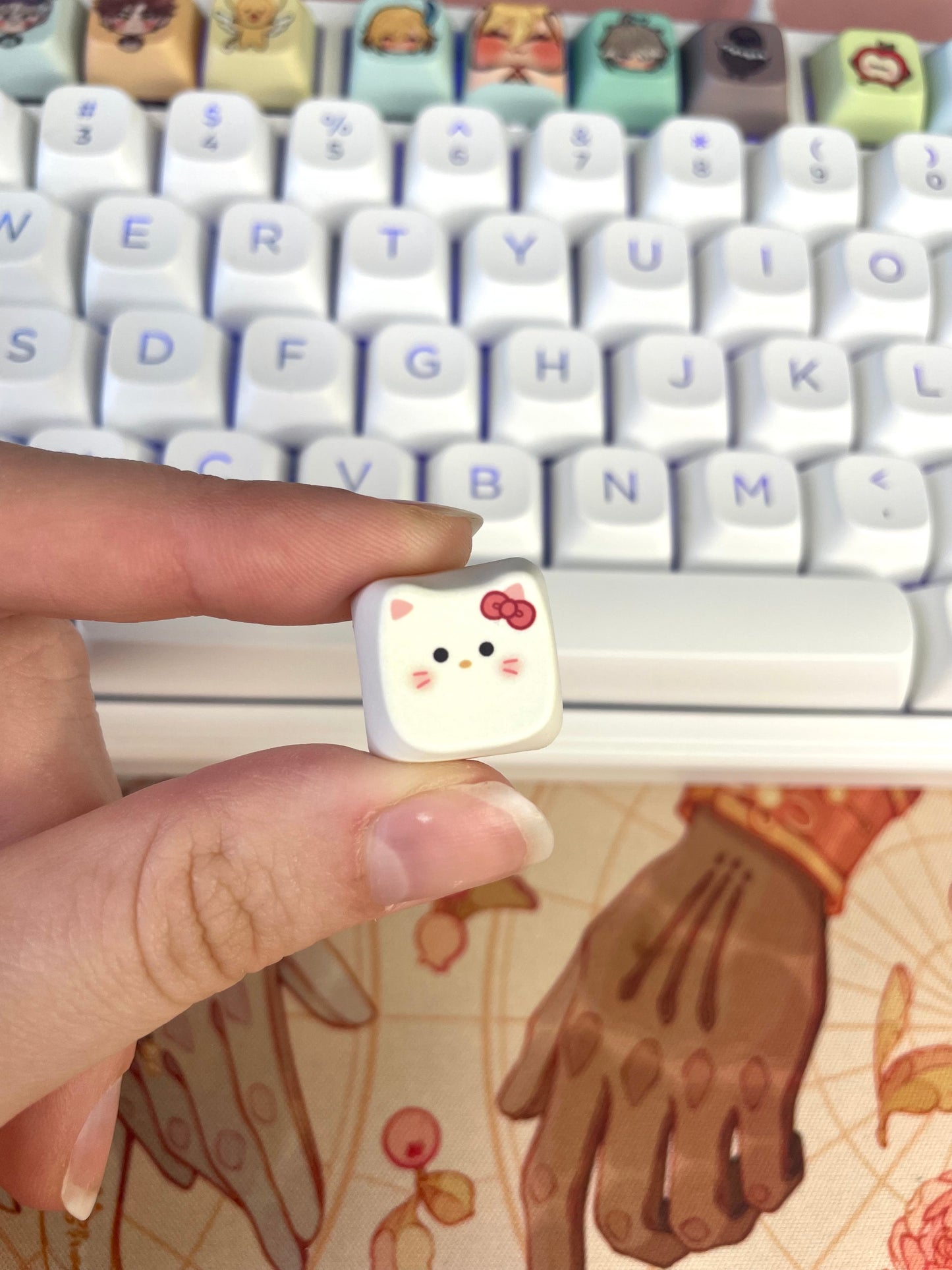Hello Kitty Keycap