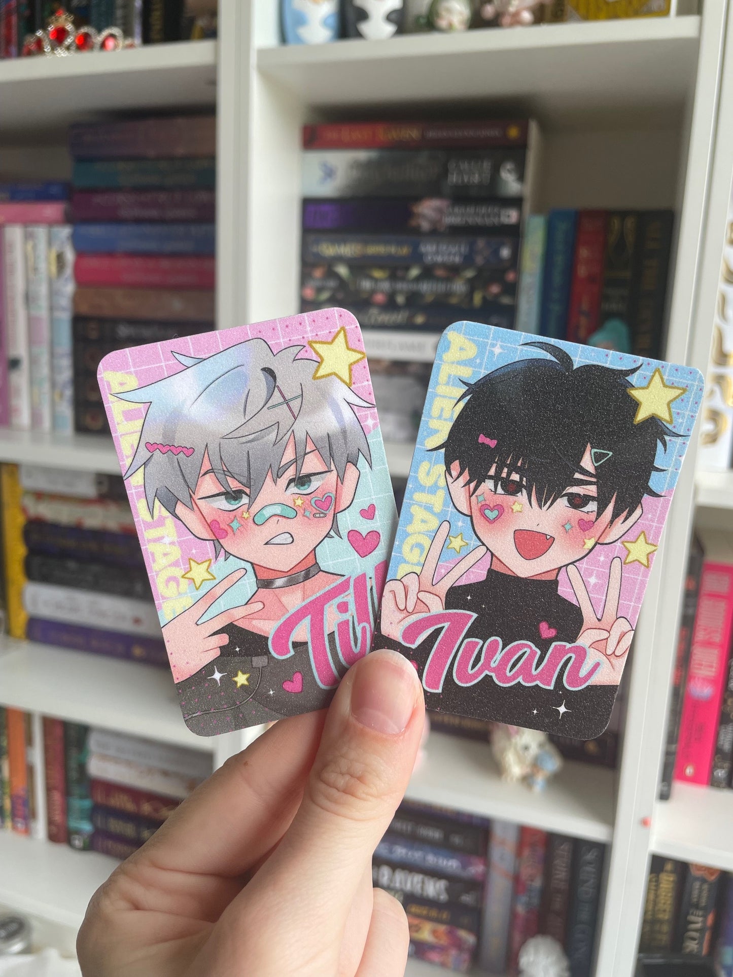 Alien Stage Photocards